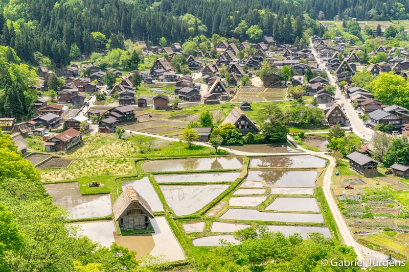 Shirikawa-go 2018-05-12  