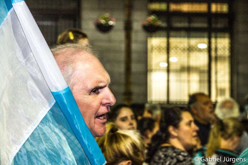 Ciudad Autonoma de Buenos Aires 2017-04-01  